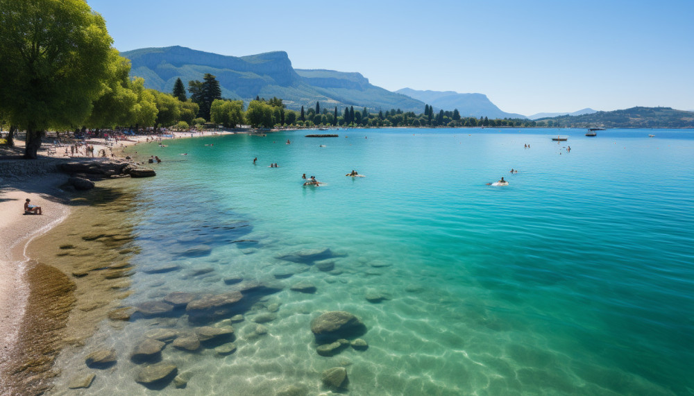 Dove sono i posti migliori per nuotare ad Annecy ?